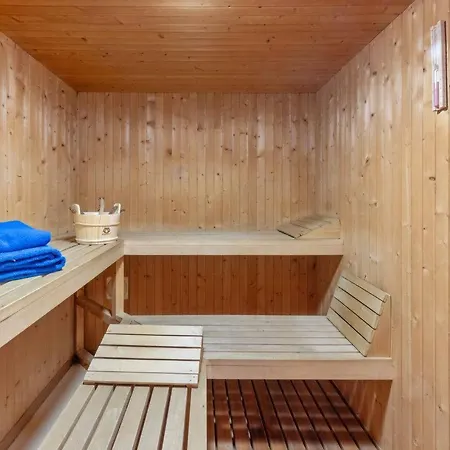 Parkareal - Freier Blick Auf Berge, Ruhig, Sonnig, Sw-balkon, Parkplatz Davos