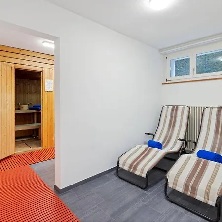 Parkareal - Freier Blick Auf Berge, Ruhig, Sonnig, Sw-balkon, Parkplatz Apartment Davos