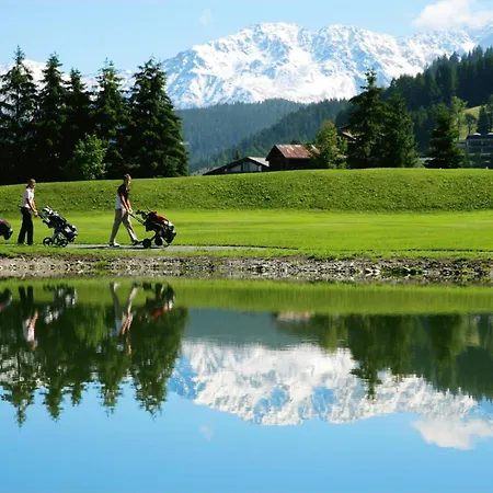 Parkareal - Freier Blick Auf Berge, Ruhig, Sonnig, Sw-balkon, Parkplatz * Davos