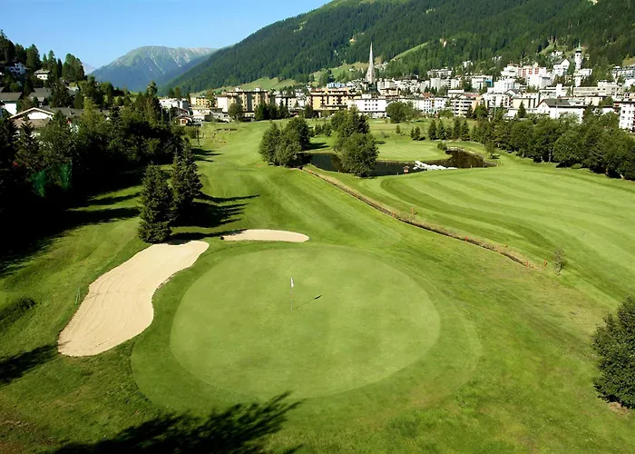 Parkareal - Freier Blick Auf Berge, Ruhig, Sonnig, Sw-balkon, Parkplatz Apartment